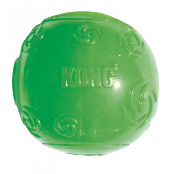 Игрушка KONG Squeezz для собак Мячик очень большой, 9 см, резиновый с пищалкой, цвета в ассортименте